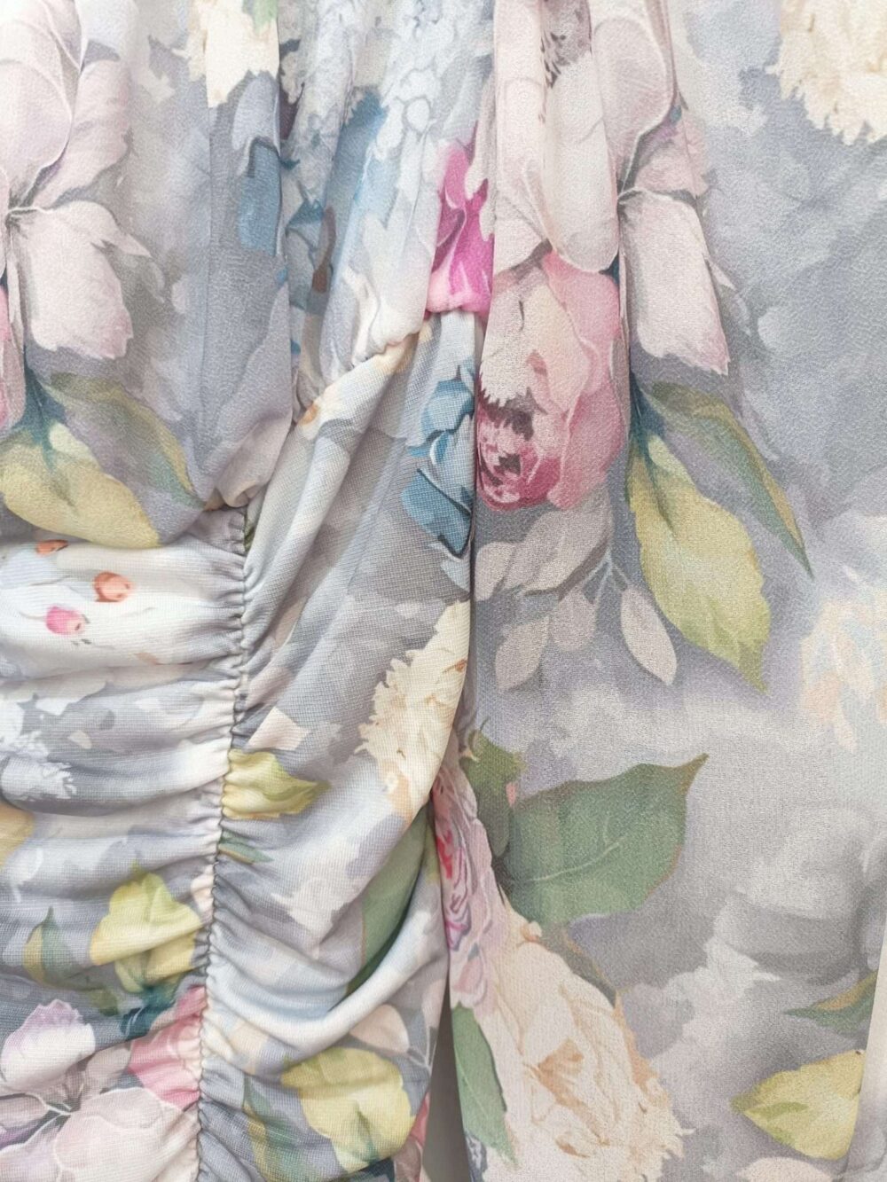 Vestido frunces estampado - Imagen 4